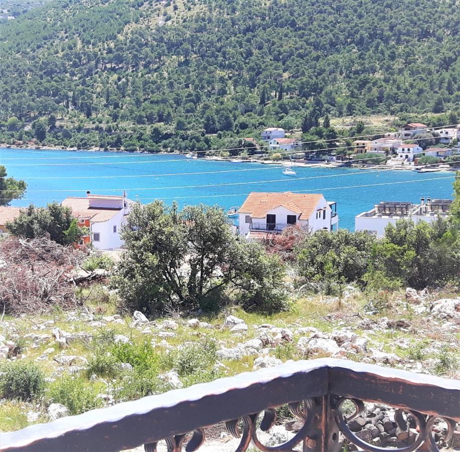 Apartmani Dalmacjia Grebastica Bagian luar foto