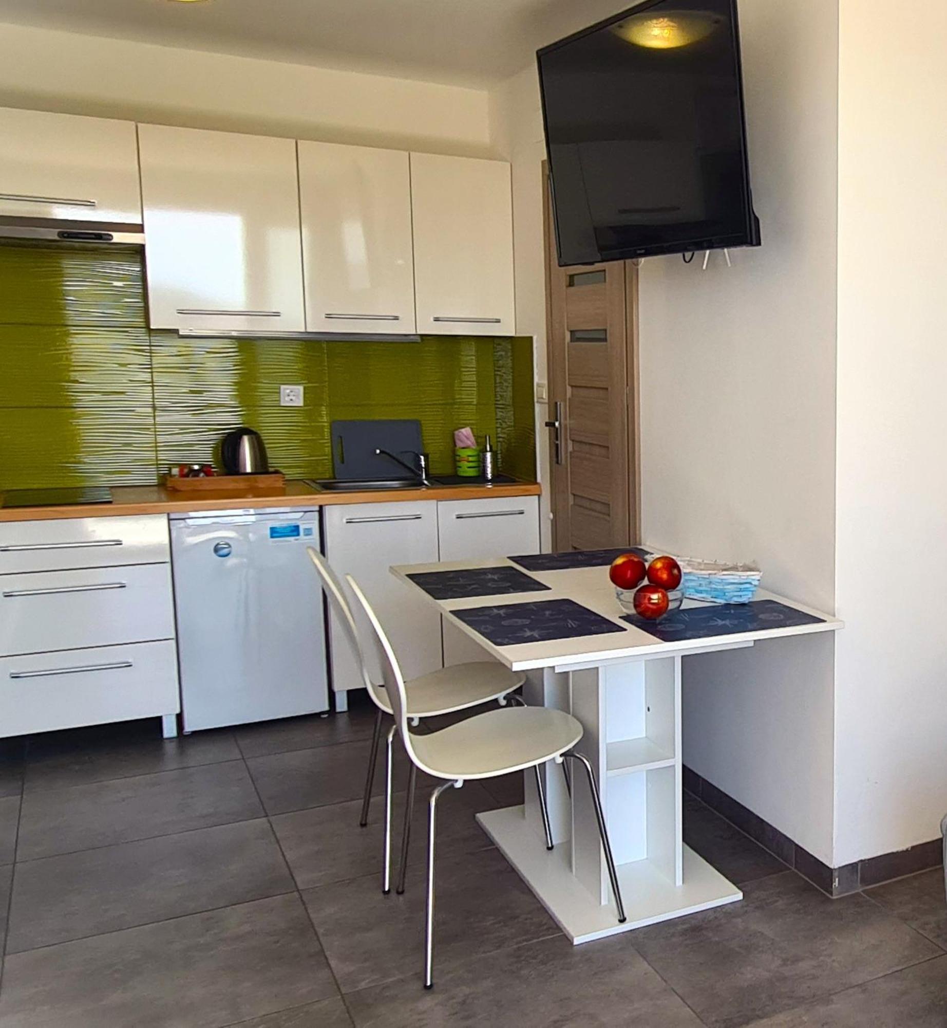 Apartmani Dalmacjia Grebastica Bagian luar foto