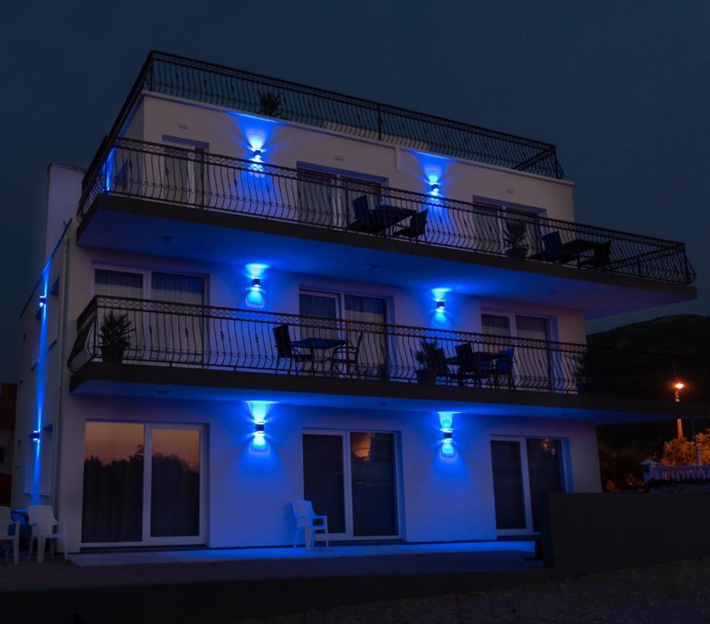 Apartmani Dalmacjia Grebastica Bagian luar foto